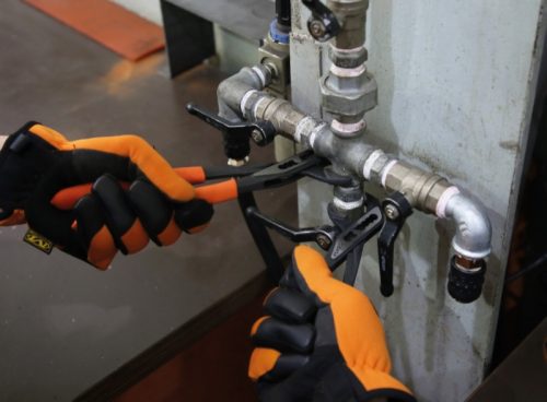 Beta 1044N 250 Vízpumpafogó, barnított, villás csúszásálló PVC bevonattal