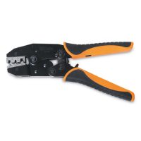 Saruzófogók és kábelsaruk