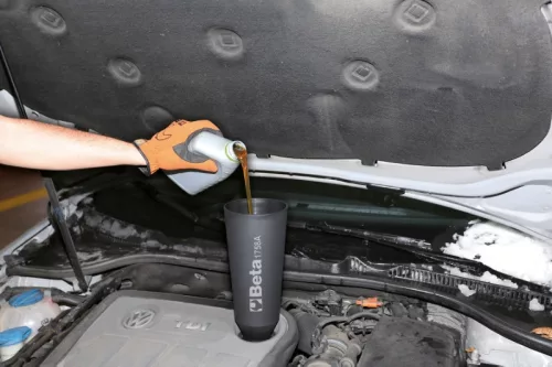 BETA 1758A Visszafolyásgátló tölcsér Ø 38 mm gyorscsatlakozóval