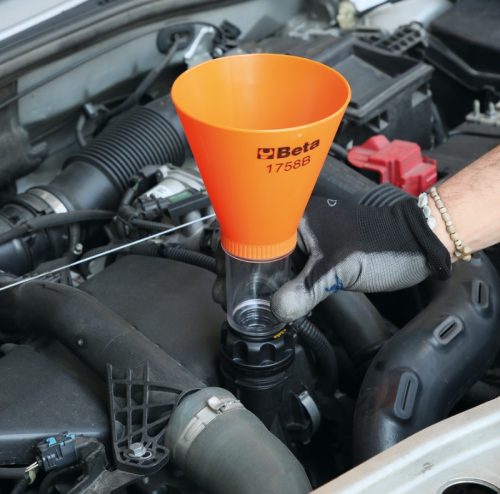 Beta 1758B-RNT Gyorscsatlakozó a 1758B visszafolyásgátló tölcsérhez