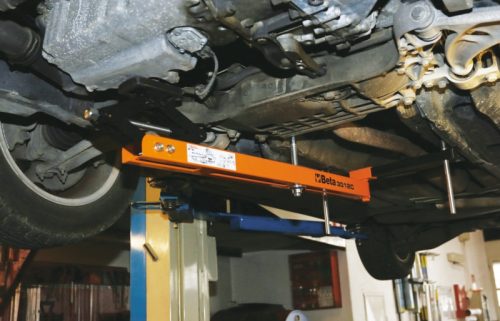 Beta 3012C Alsó motortartó kengyel