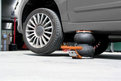 Beta 3061/2T 2 tonnás - 2 lépcsős pneumatikus emelő