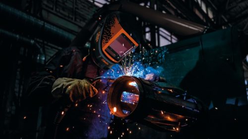 Beta BETA 7041LCD/4S LCD hegesztőpajzs automatikus sötétedéssel, ívhegesztéshez; MIG/MAG, TIG és plazmahegesztéshez. 4 érzékelő TRUE COLOR szűrő szolár cellák és lítium akkumulátorok biztosítják az LCD filter áramellátását és hosszú élettartamát