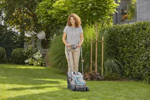 Gardena PowerMax™ 32/18V P4A akkumulátoros fűnyíró (1 x 4.0 Ah Li-ion akkuval)