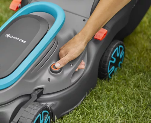 Gardena PowerMax™ 32/18V P4A akkumulátoros fűnyíró (akku és töltő nélkül)