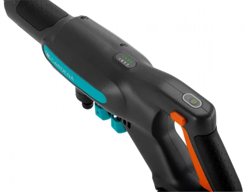 Gardena AquaClean 24/18V P4A akkumulátoros magasnyomású mosó készlet (1 x 2.5 Ah Li-ion akkuval) - Prémium készlet