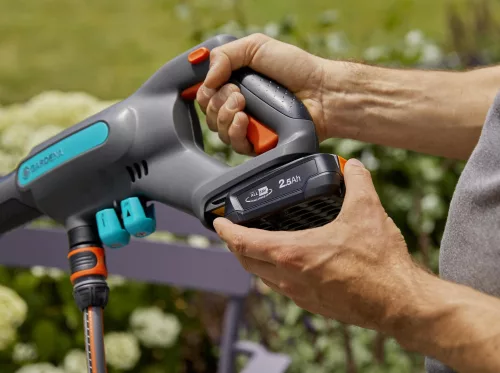 Gardena AquaClean 24/18V P4A akkumulátoros magasnyomású mosó (akku és töltő nélkül)