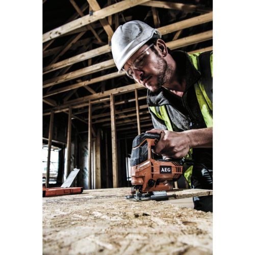 AEG STEP 100 kengyelfogantyús szúrófűrész - 700 W