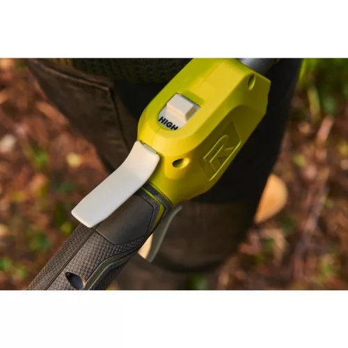 Ryobi RY36ELTX33A-140 akkus Expand-It™ szénkefe nélküli fűkasza (1 x 4.0 Ah Li-ion akkuval)