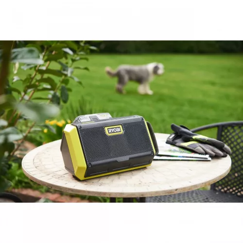 Ryobi RBT18-0 akkus Bluetooth hangszóró (akku és töltő nélkül)