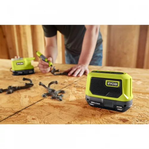 Ryobi RBTM18-0 akkus mini Bluetooth hangszóró (akku és töltő nélkül)