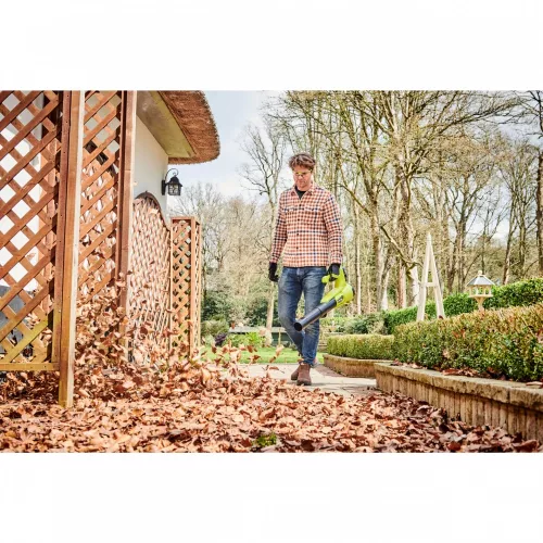 Ryobi RY18BLA-140 akkus lombfúvó (1 x 4.0 Ah Li-ion akkuval)