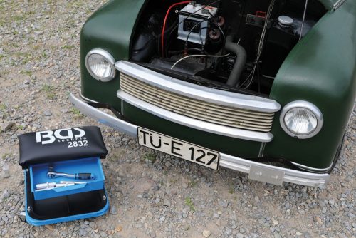 BGS technic Görgős szerelő szék, kihúzható fiókkal (BGS 2832)