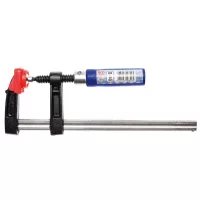 Kalapácsok, fúrószárak, fűrészek, vágó eszközök