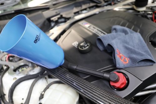 BGS technic Műanyag olajtölcsér adapter készlettel (BGS 8505-1)